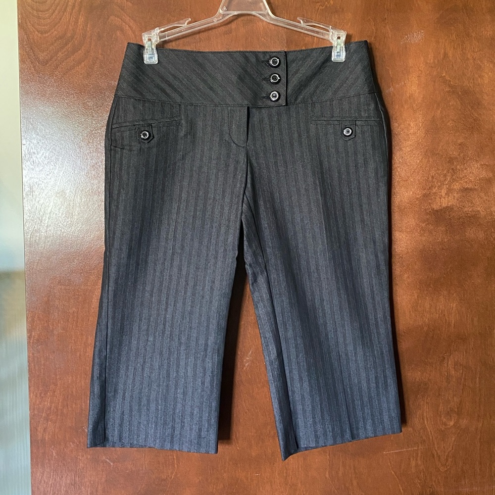 Women’s dress bermudas